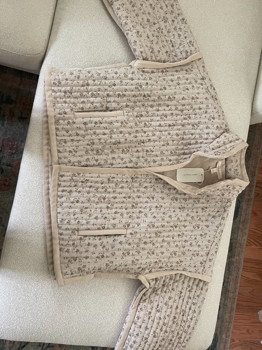 Beige ditsy floral quilted jacket